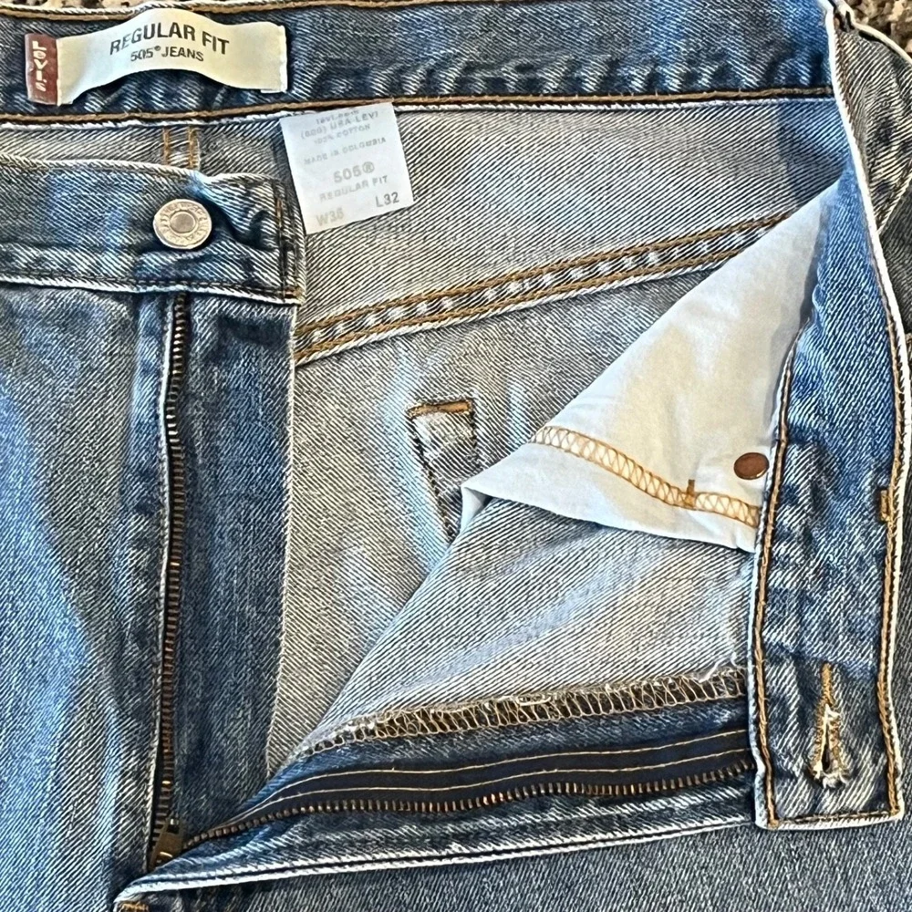 Levi's 505 Regular Fit Straight Denim Jeans Mens‎ 36x32 Medium Blue